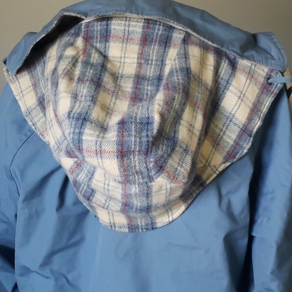 Vintage 60s Woolrich blue coat with plaid accent details - Picture 6 of 9